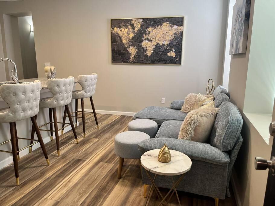 Breeze On Monmouth Apartment Нюпорт Екстериор снимка